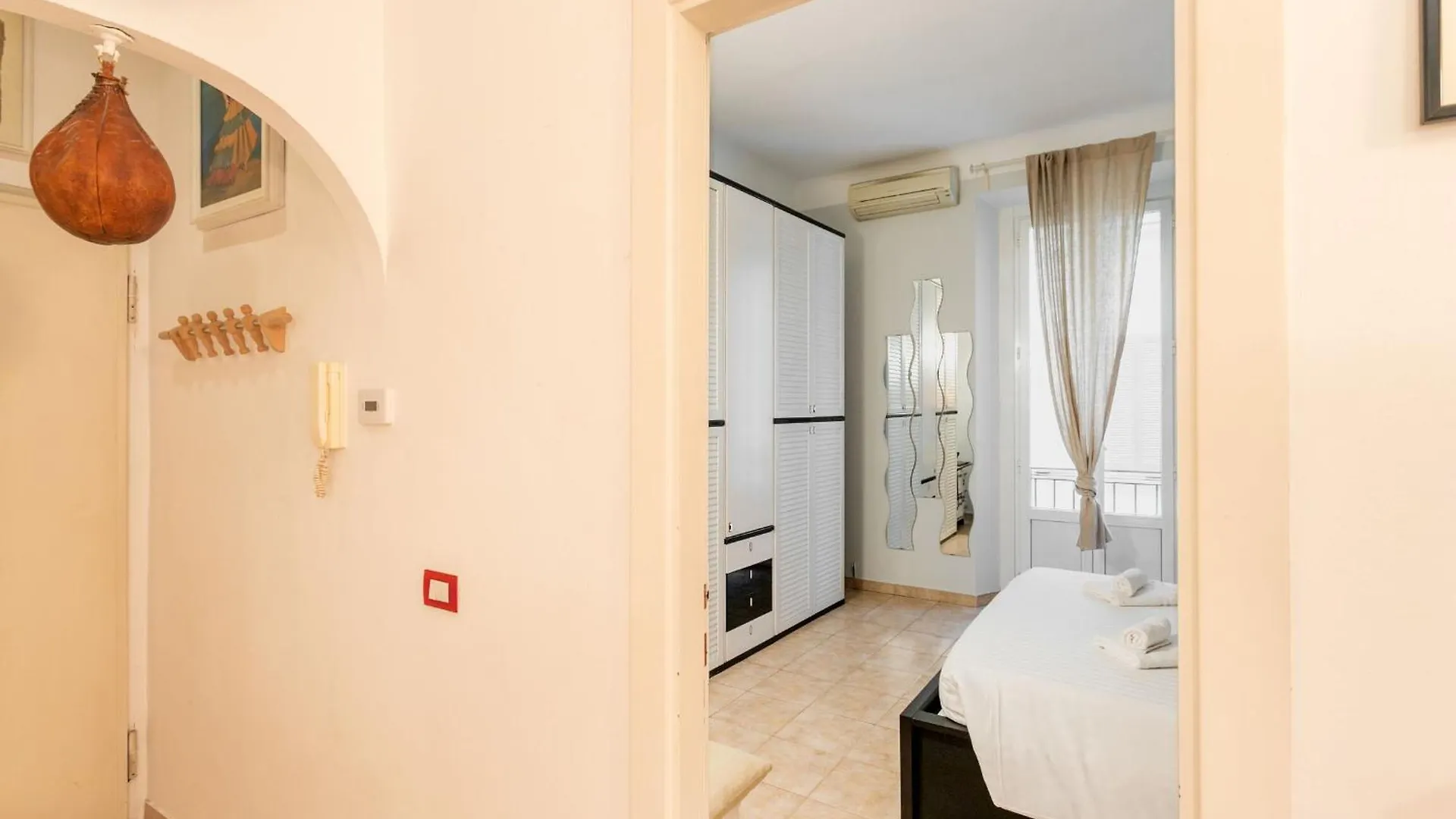 Lecco By Halldis Milan 0*,