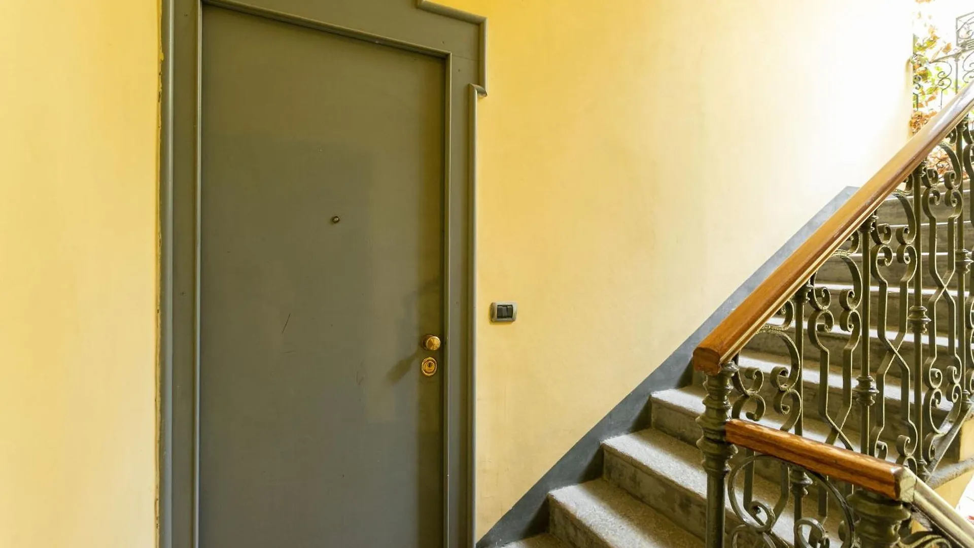 Apartment Lecco By Halldis Milan Italy